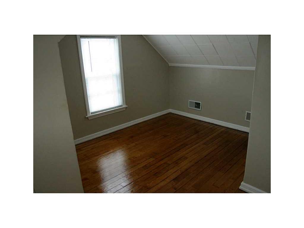 38 Deacon Ave, Warwick, RI 02886 photo 8