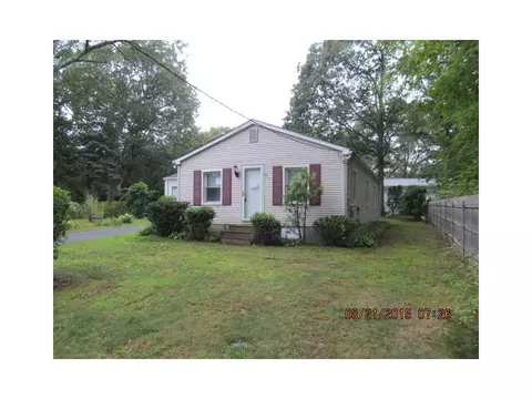 310 Inez Ave, Warwick, RI 02886 photo 1