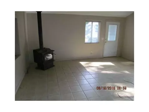 310 Inez Ave, Warwick, RI 02886 photo 7