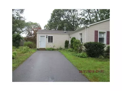 310 Inez Ave, Warwick, RI 02886 photo 2