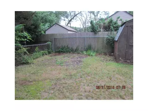 310 Inez Ave, Warwick, RI 02886 photo 6