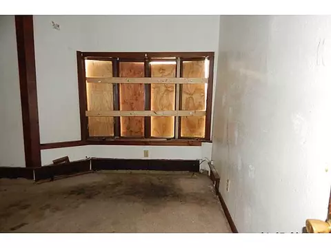 9 Wilson Ave, Woonsocket, RI 02895 photo 2