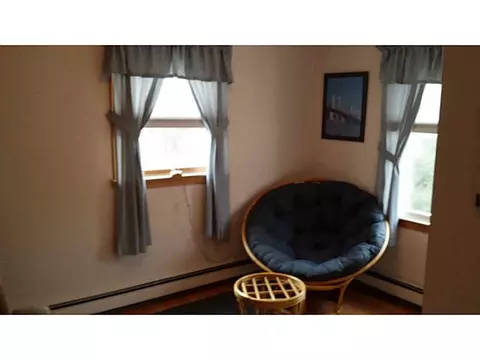 590 Maureen Cir, Mapleville, RI 02839 photo 19