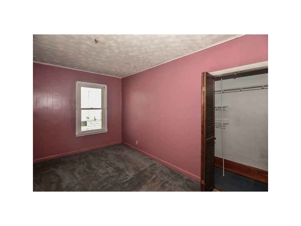 30 7th Ave, Woonsocket, RI 02895 photo 3