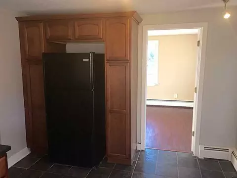 9 S County Trl, Exeter, RI 02822 photo 7