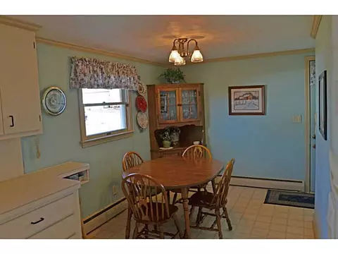 121 Greble St, Warwick, RI 02886 photo 9
