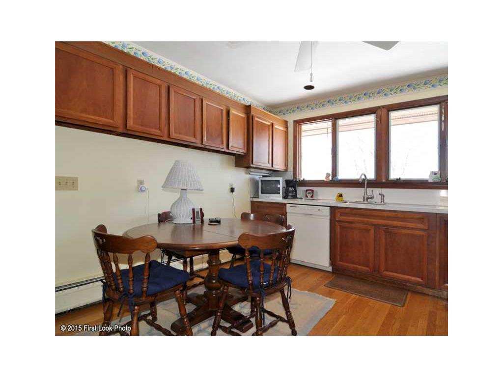 10 Lisa Ln, Warwick, RI 02889 photo 8