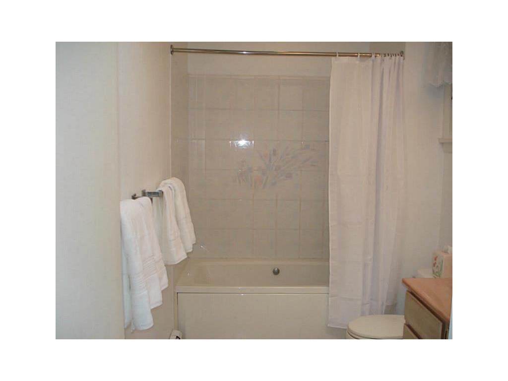 10 Lisa Ln, Warwick, RI 02889 photo 22