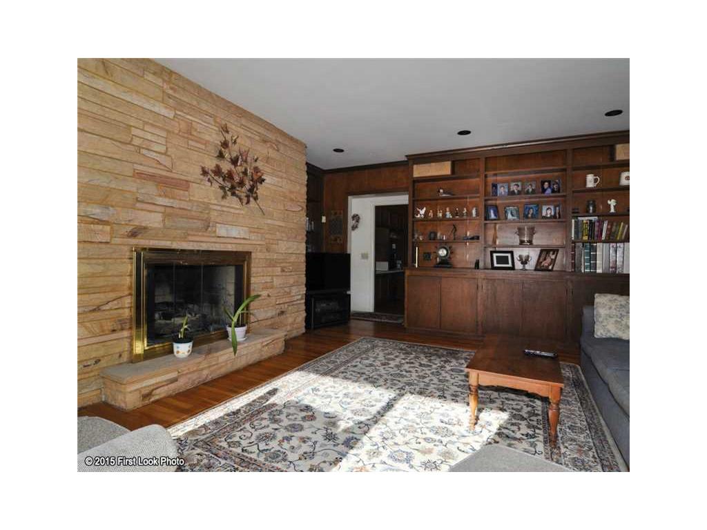 10 Lisa Ln, Warwick, RI 02889 photo 15