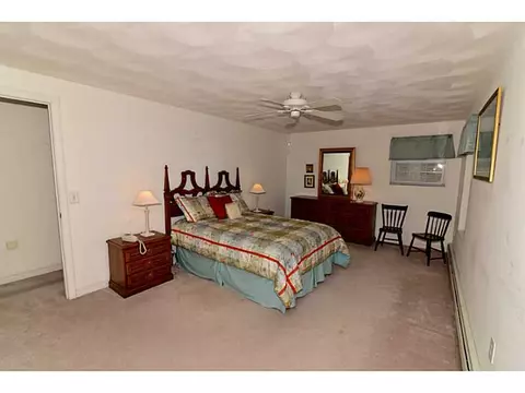 11 Pickering Dr, Westerly, RI 02891 photo 14