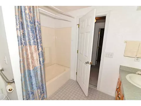 11 Pickering Dr, Westerly, RI 02891 photo 18
