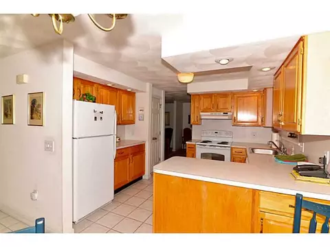 11 Pickering Dr, Westerly, RI 02891 photo 6