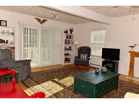 11 Pickering Dr, Westerly, RI 02891 photo 8