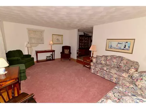 11 Pickering Dr, Westerly, RI 02891 photo 13