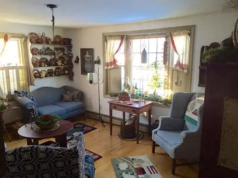 83 Almy Ave, Warren, RI 02885 photo 17