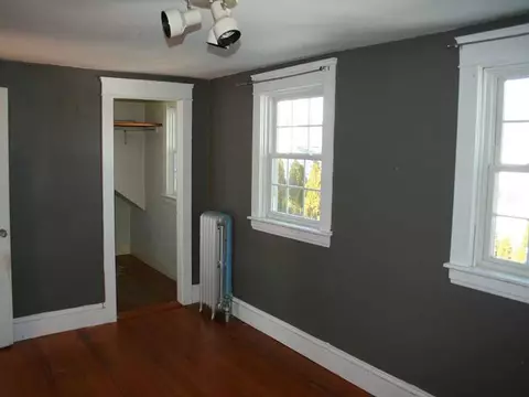 31 Calhoun Ave, Warwick, RI 02886 photo 5