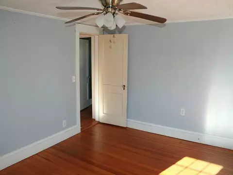 31 Calhoun Ave, Warwick, RI 02886 photo 16
