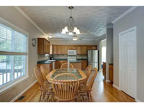 23 Ashbrook Dr, Cranston, RI 02921 photo 7