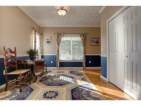 23 Ashbrook Dr, Cranston, RI 02921 photo 8