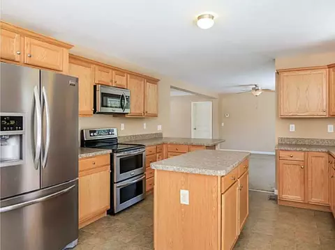 82 Reservoir Rd, Glocester, RI 02814 photo 7