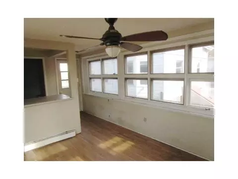 33 Pullen Ave, Pawtucket, RI 02861 photo 10