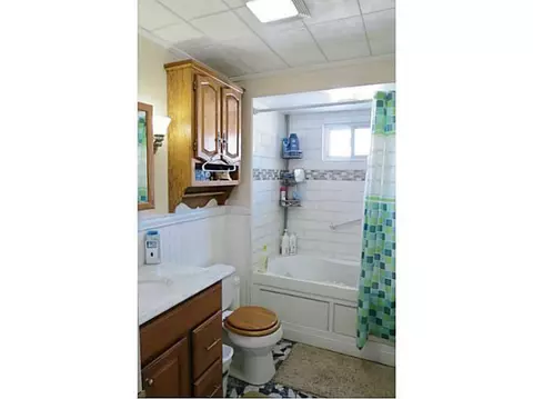 528 Walnut Hill Rd, Woonsocket, RI 02895 photo 8