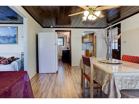 567 Logee St, Woonsocket, RI 02895 photo 11