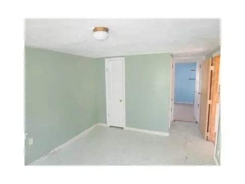 6 Berkeley St, West Warwick, RI 02893 photo 11