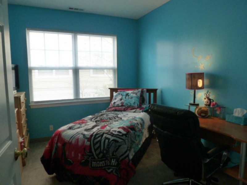 98 Mill St, Woonsocket, RI 02895 photo 15