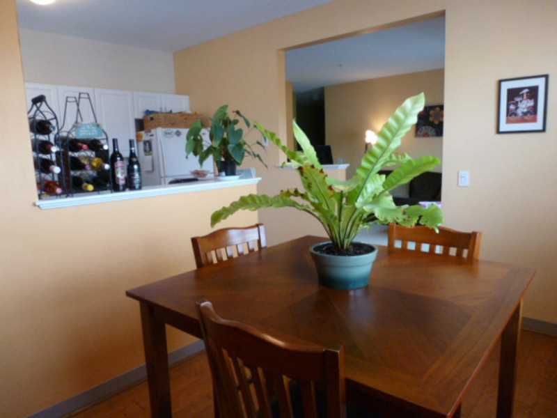 98 Mill St, Woonsocket, RI 02895 photo 10
