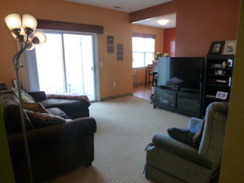 98 Mill St, Woonsocket, RI 02895 photo 11