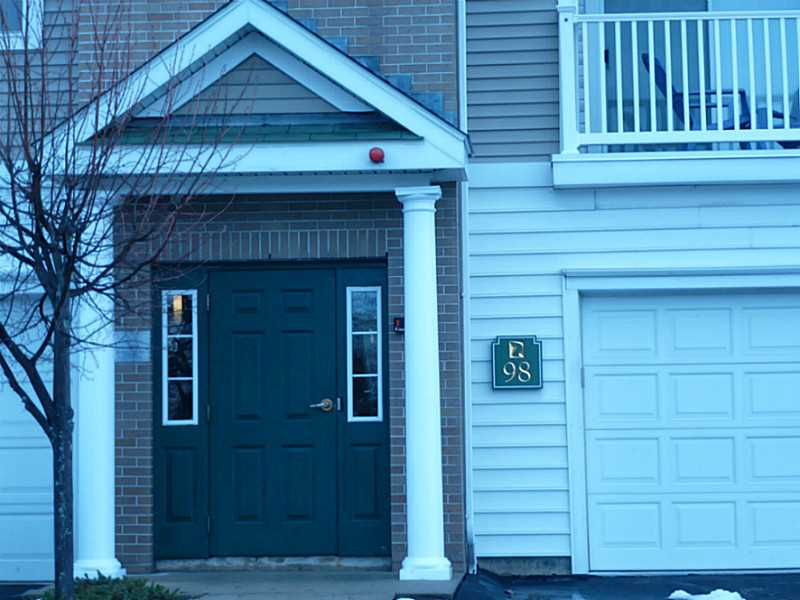 98 Mill St, Woonsocket, RI 02895 photo 1