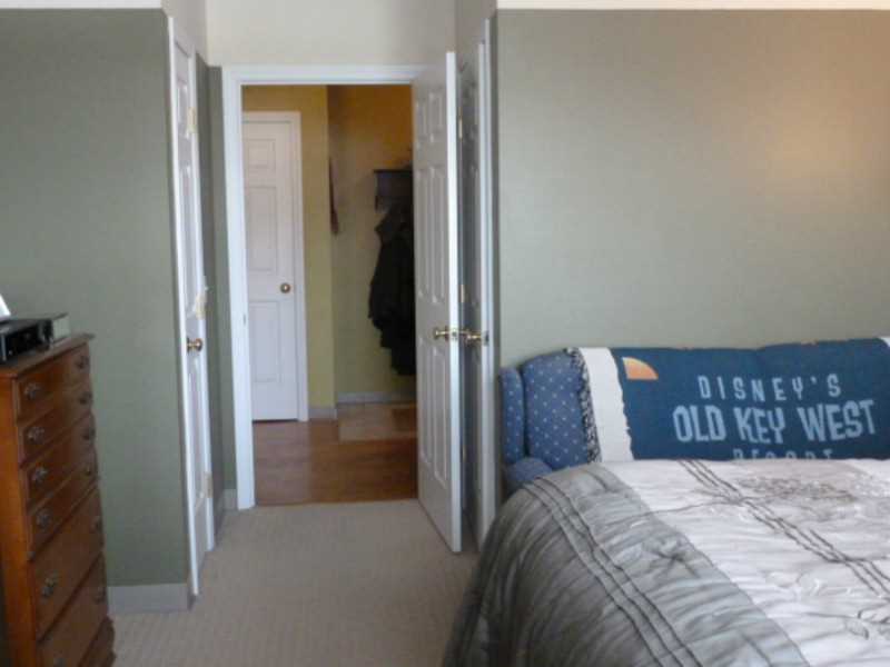 98 Mill St, Woonsocket, RI 02895 photo 13