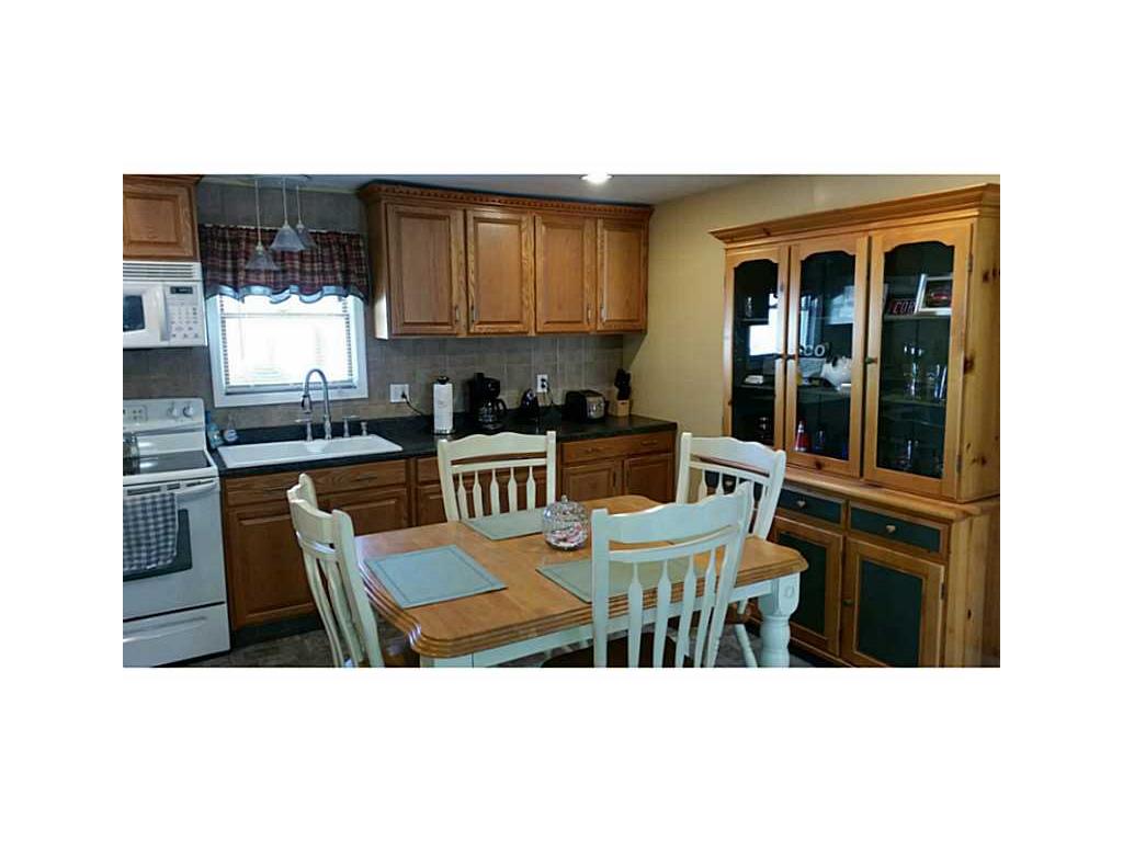 140 Ash St, Fall River, MA 02724 photo 6