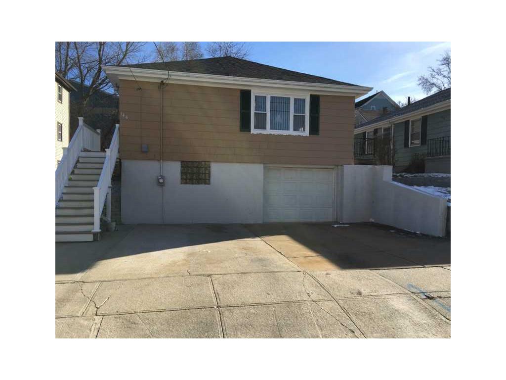 140 Ash St, Fall River, MA 02724 photo 2