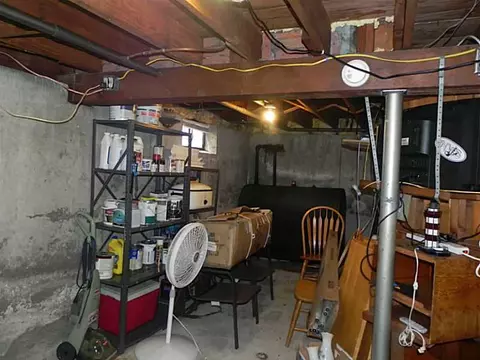 596 Main Ave, Warwick, RI 02886 photo 11