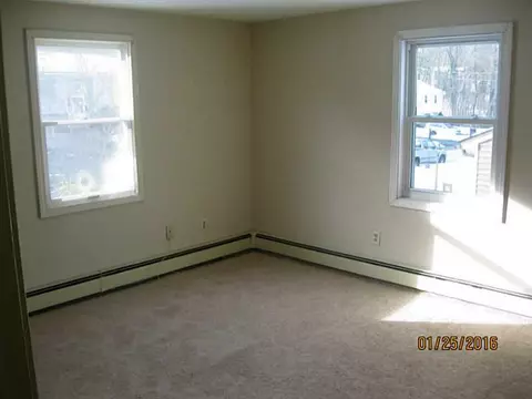 163 Cherry Hill Ave, Woonsocket, RI 02895 photo 7