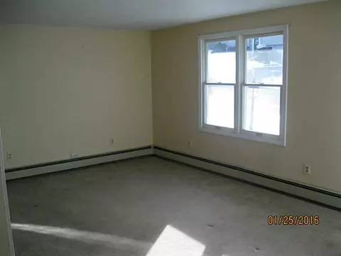 163 Cherry Hill Ave, Woonsocket, RI 02895 photo 5