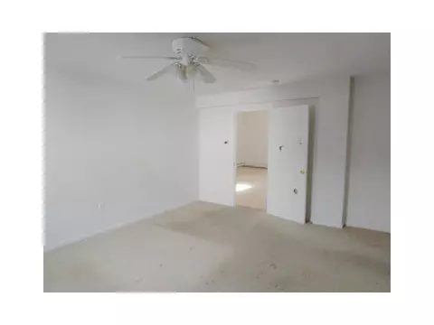 285 Front St, Woonsocket, RI 02895 photo 8