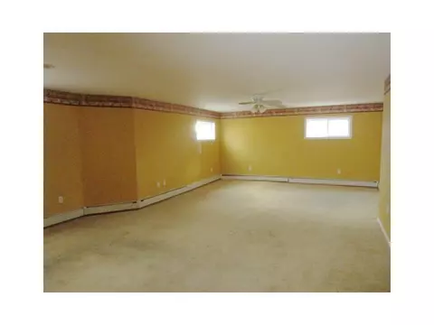 285 Front St, Woonsocket, RI 02895 photo 5