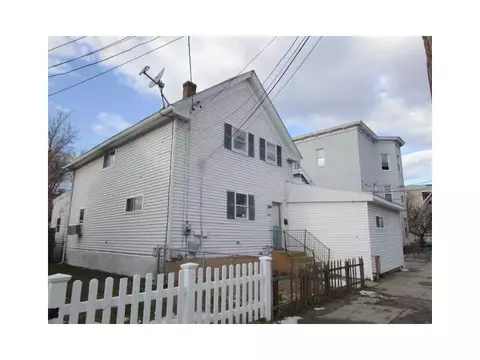 285 Front St, Woonsocket, RI 02895 photo 1