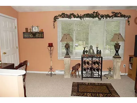 41 Black Plain Rd, Exeter, RI 02822 photo 8
