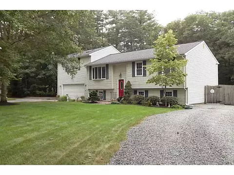 41 Black Plain Rd, Exeter, RI 02822 photo 1