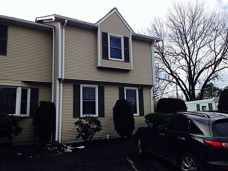 30 Fourth Ave, Warwick, RI 02888 photo 1