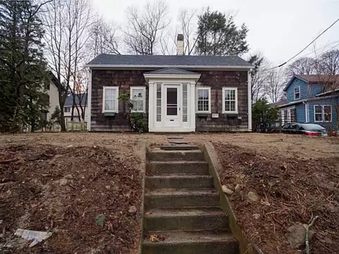 251 Providence St, Woonsocket, RI 02895 photo 6