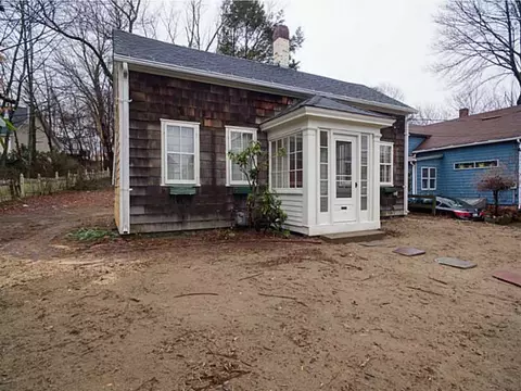 251 Providence St, Woonsocket, RI 02895 photo 5