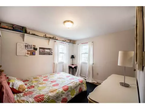 10 Cedar Ave, Middletown, RI 02842 photo 16