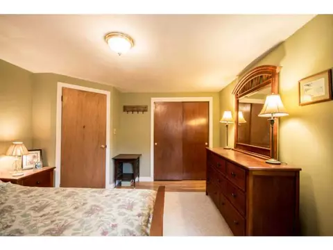 10 Cedar Ave, Middletown, RI 02842 photo 15