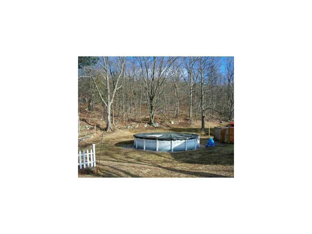 1828 Mendon Rd, Woonsocket, RI 02895 photo 6