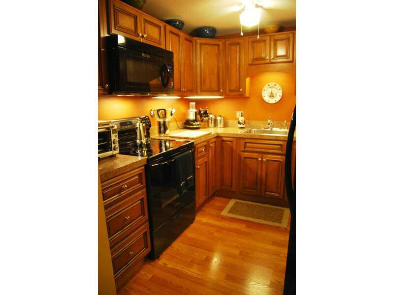 66 Prospect St, Fall River, MA 02720 photo 13